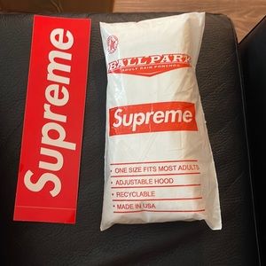 Supreme Poncho